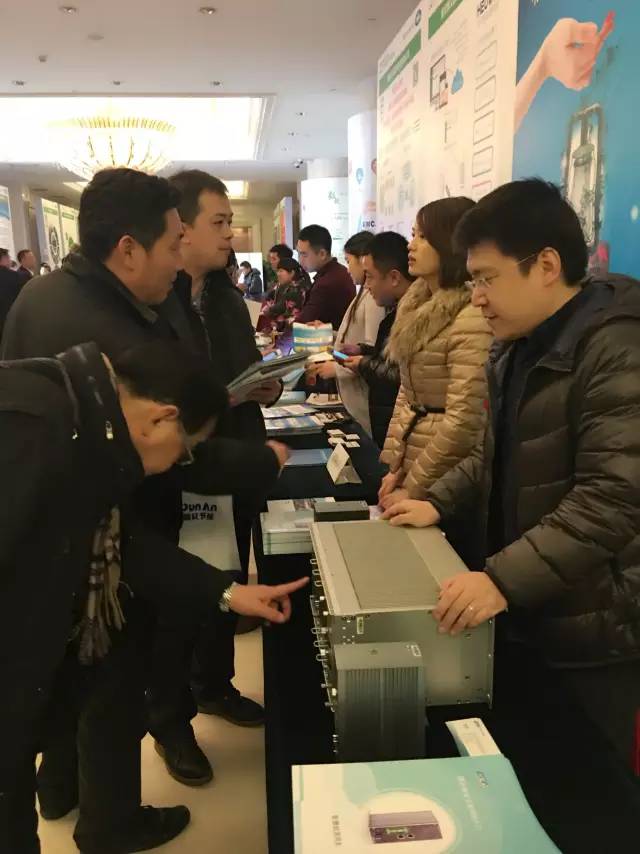 直击|2015年节能服务产业年度峰会 直击|2015年节能服务产业年度峰会